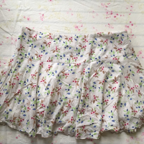 American Eagle Flower Print Skirt - Picture 4 of 4